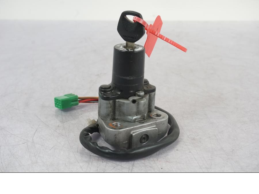 Extrabild1 på Låssats från en Suzuki GSX 1300 RX -1999 motorcykel.