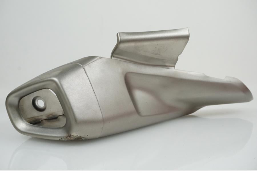 Framsidan på Ljuddämpardekor från en Honda CB 650 R -2021 motorcykel.