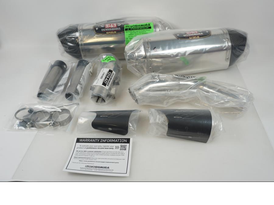 Framsidan på Ljuddämpare Sport från en Yamaha YZF 1000 R1 -2012 motorcykel.