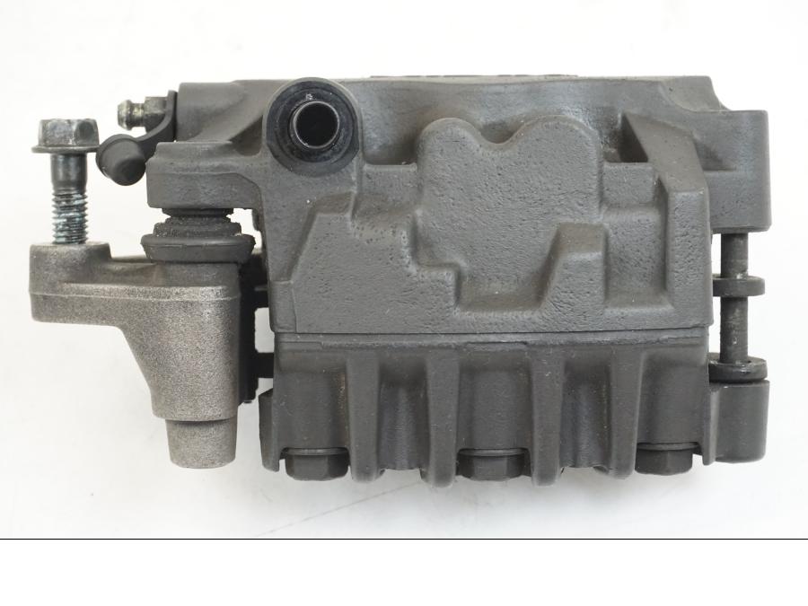 Höger sida på Bromsok från en Honda VFR 800 -2003 motorcykel.