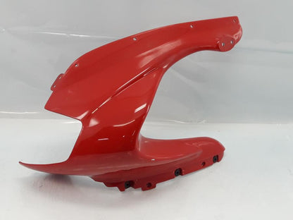 Framsidan på Toppkåpa från en Ducati 750 SS -2000 motorcykel.