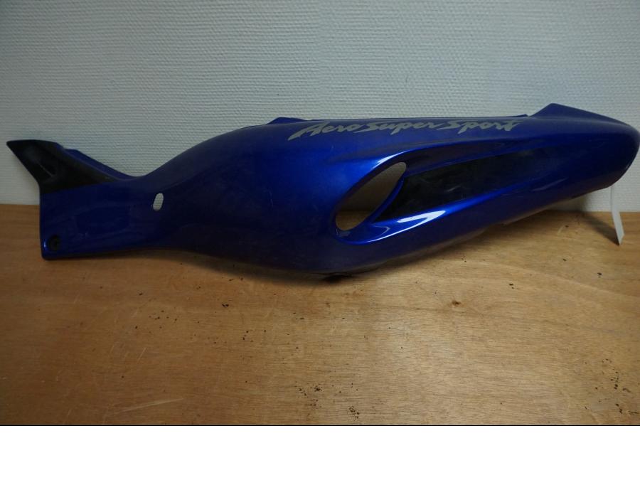 Framsidan på Bakvinge från en Yamaha YZF 1000 R -1997 motorcykel.