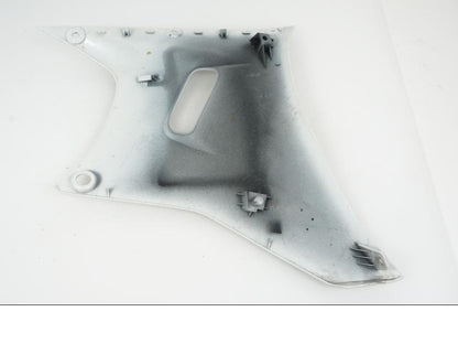 Vänster sida på Magkåpa från en Yamaha YZF-R7 -2022 motorcykel.