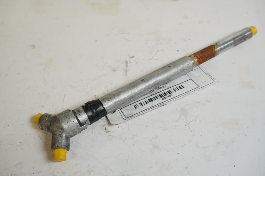 Framsidan på Bromsfördelare från en BMW K 75 -1986 motorcykel.