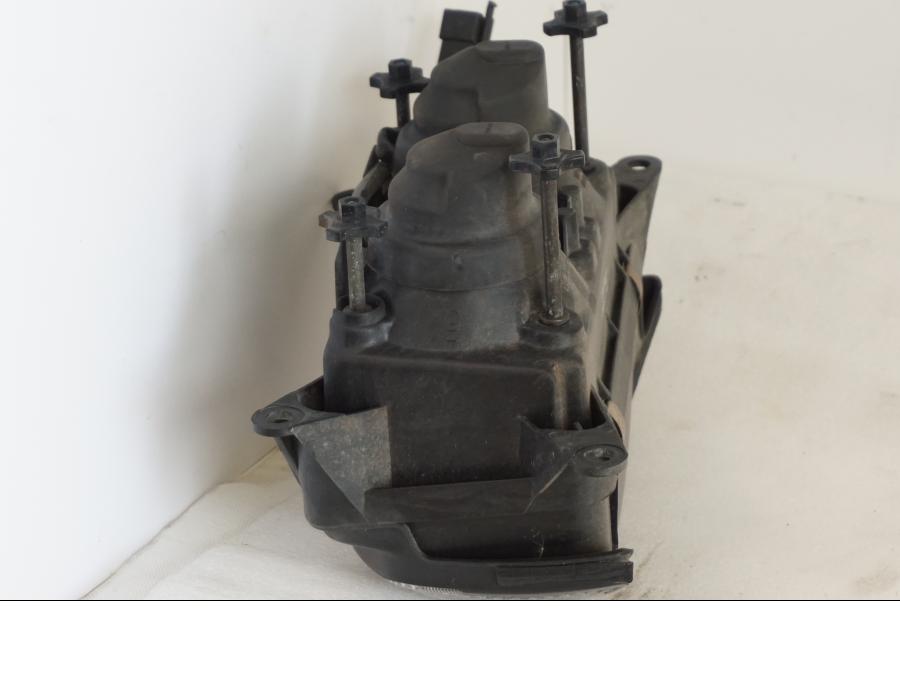 Extrabild1 på Strålkastare från en Yamaha TDM 850 -1998 motorcykel.