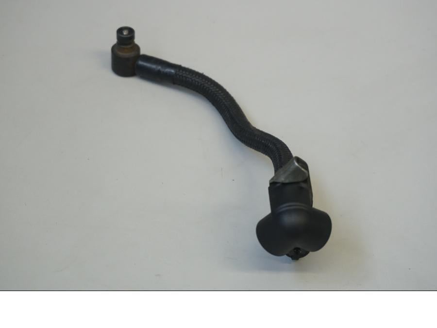 Baksidan på Fuel Rail från en H-D Touring Road King Classic FLHRCI -2008 motorcykel.