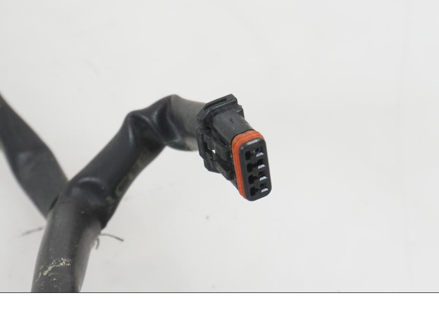 Höger sida på Kablage från en H-D Adventure Pan America Special RA1250S -2021 motorcykel.