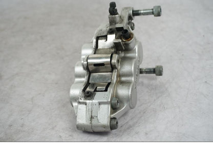 Baksidan på Bromsok från en Kawasaki VN 1500 Mean Streak -2002 motorcykel.