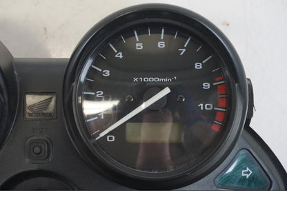 Höger sida på Instrumentpanel från en Honda XL 1000 V -1999 motorcykel.