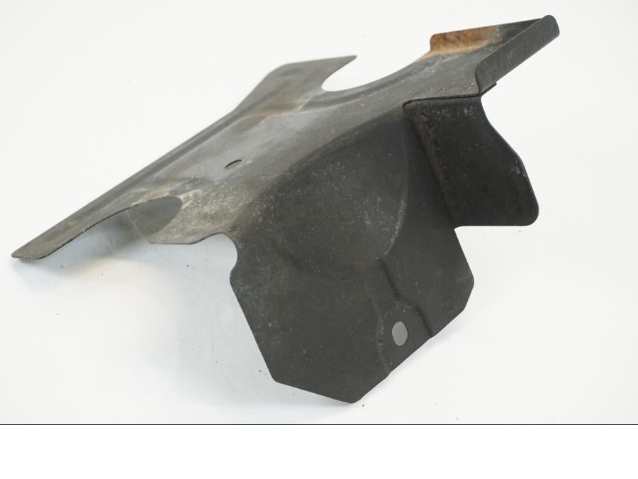 Vänster sida på Värmeskydd från en Yamaha XV 750 -1998 motorcykel.