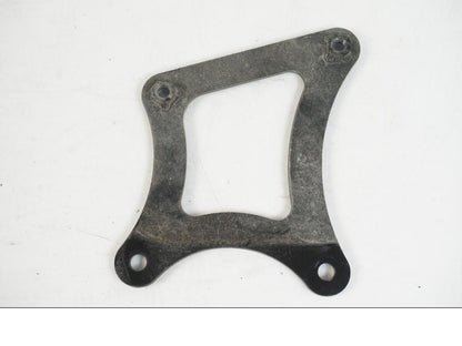 Framsidan på Likriktare från en Suzuki VZR 1800 -2009 motorcykel.