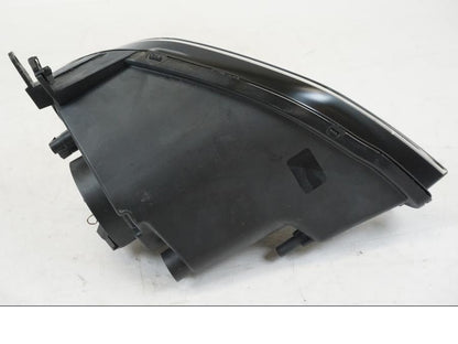 Extrabild3 på Strålkastare från en BMW S 1000 XR -2014 motorcykel.