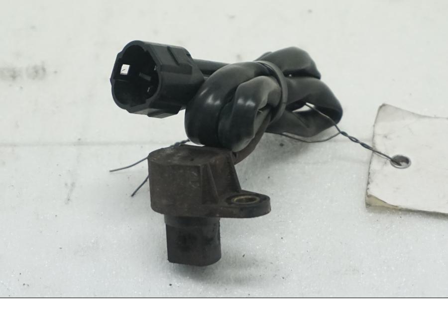 Framsidan på Hastighetsgivare från en Kawasaki Versys 650 -2008 motorcykel.