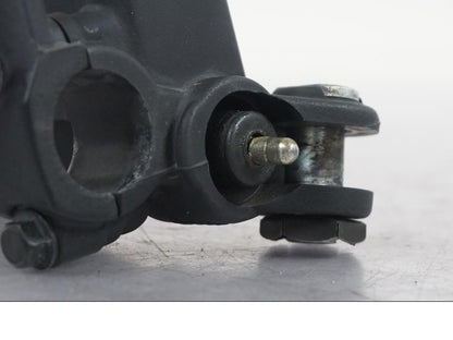 Vänster sida på Bromshuvudcylinder från en KTM 690 SM R -2009 motorcykel.