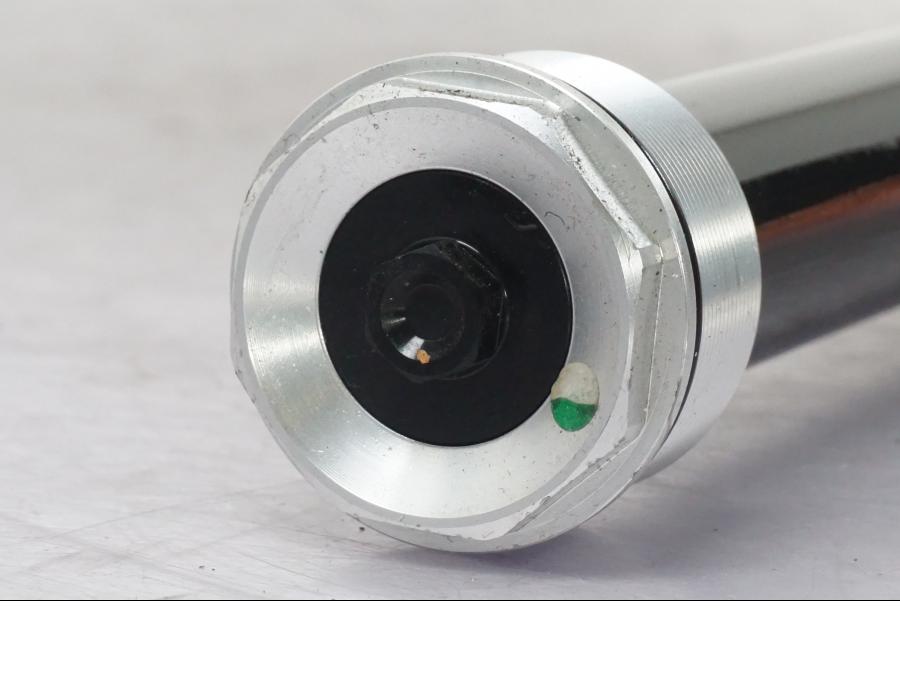 Extrabild3 på Gaffelbensdelar från en Ducati Multistrada V4 -2024 motorcykel.