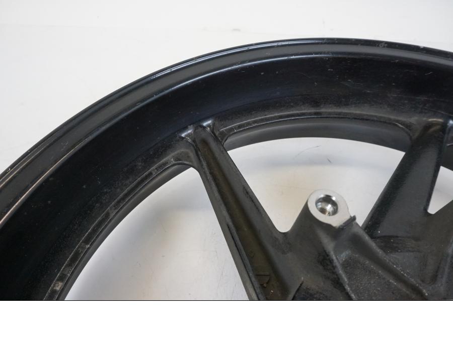 Extrabild5 på Fälg från en Honda CB 750 -2002 motorcykel.