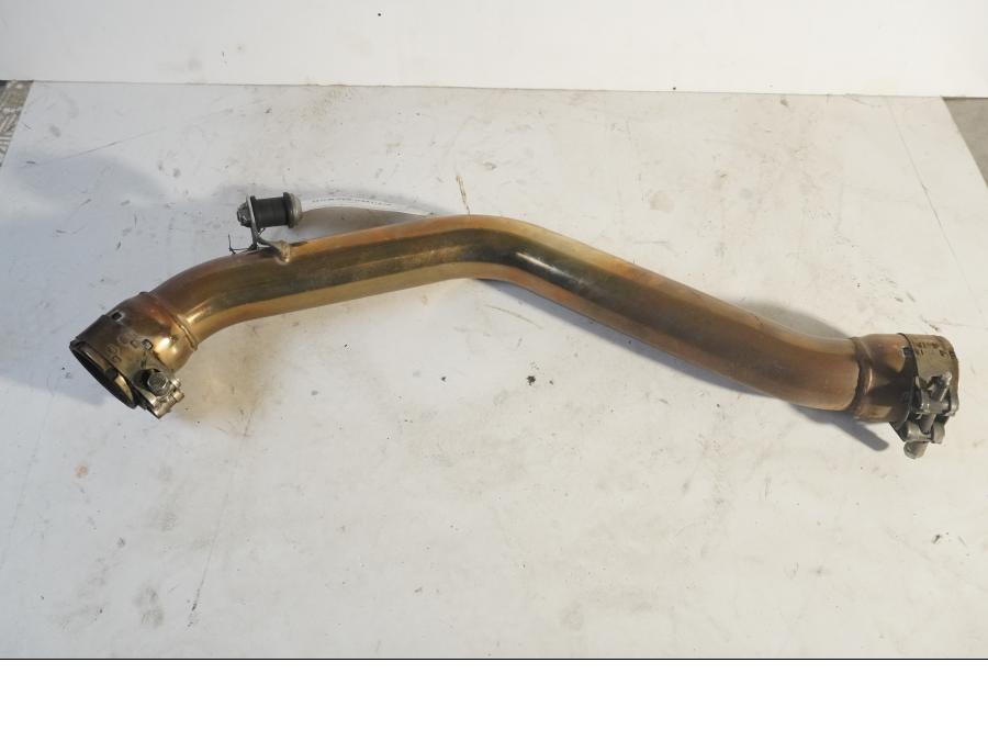 Framsidan på Mellanrör från en Triumph Daytona 675 -2009 motorcykel.