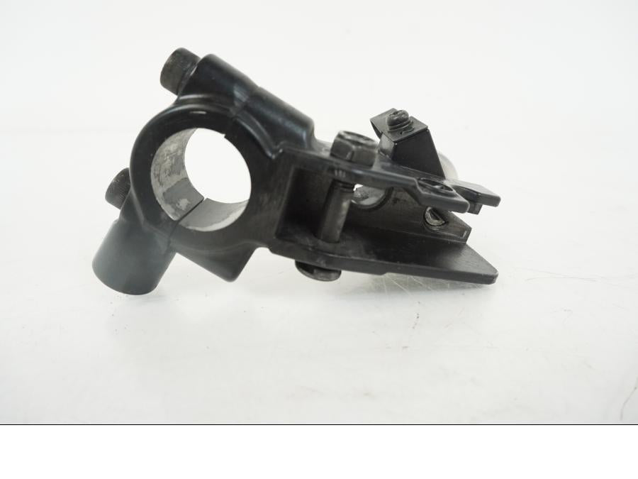 Höger sida på Kopplingsklo från en Triumph Speed Triple -2009 motorcykel.