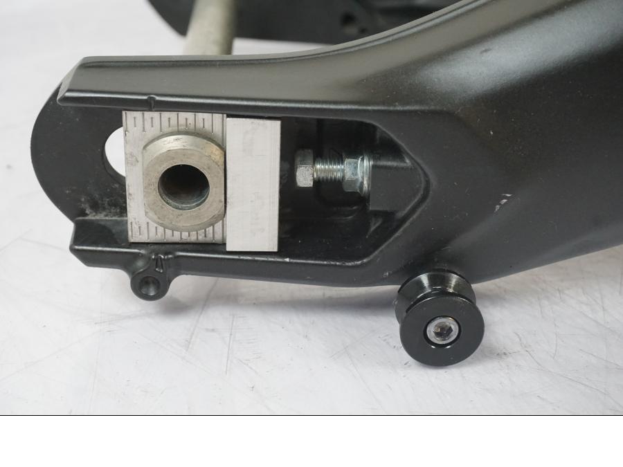 Extrabild2 på Sving från en Yamaha MT-09 -2020 motorcykel.