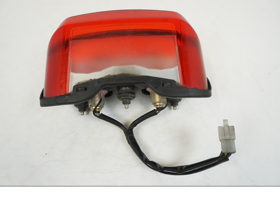 Höger sida på Baklampa från en Yamaha XJR 1300 -2002 motorcykel.