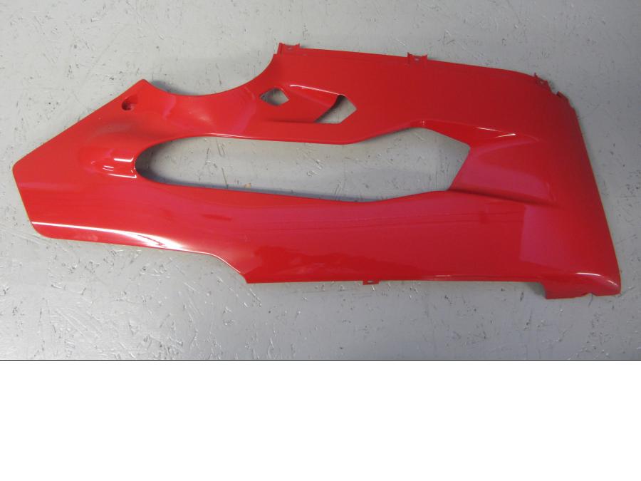 Framsidan på Magkåpa från en Ducati Panigale 959 -2016 motorcykel.