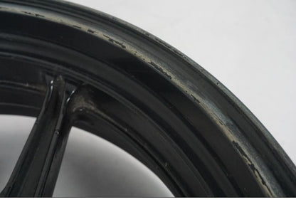 Extrabild5 på Fälg från en Kawasaki ER-6N ABS -2010 motorcykel.