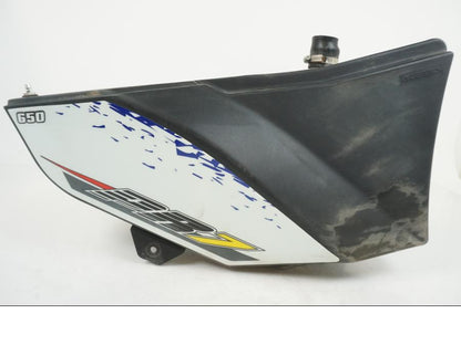 Baksidan på Bensintank från en AJP PR7 -2021 motorcykel.