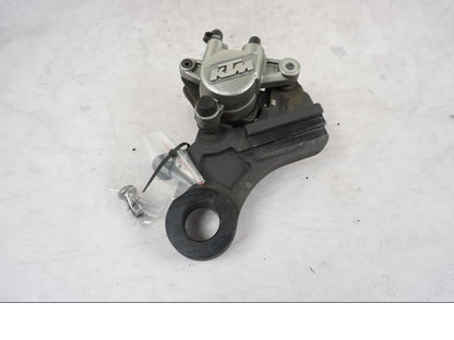 Framsidan på Bromsok från en KTM 790 Duke -2018 motorcykel.