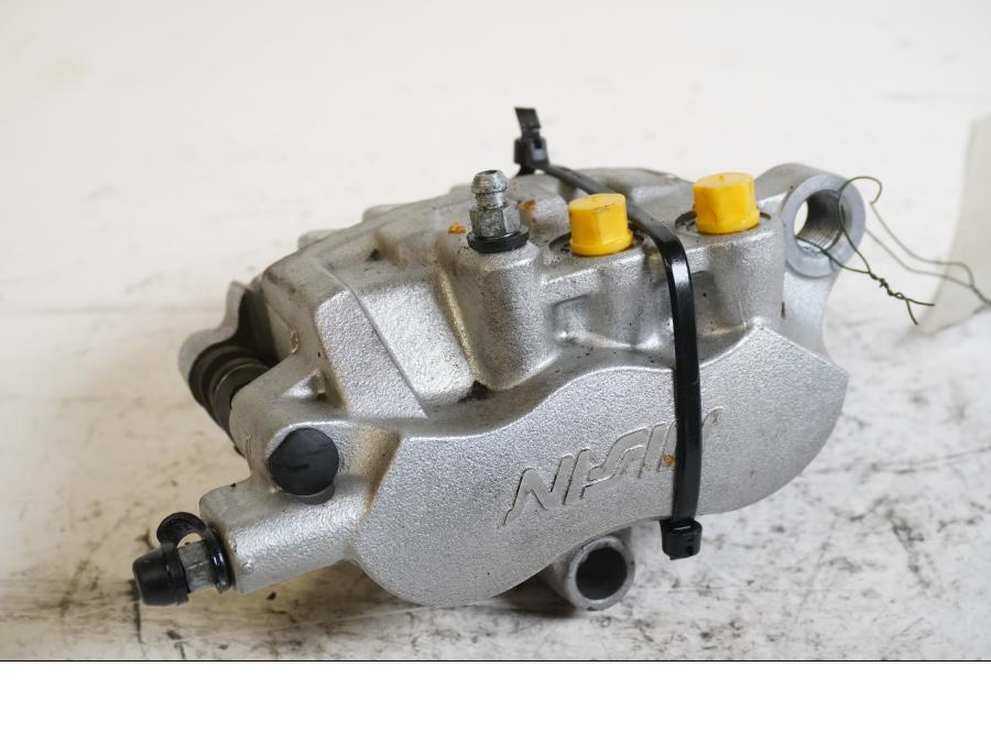 Framsidan på Bromsok från en Honda XL 1000 V -2008 motorcykel.