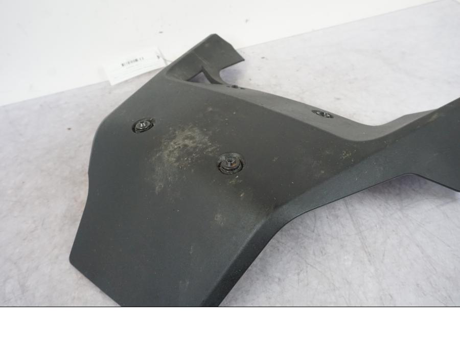 Höger sida på Hasplast från en KTM 1290 Super Adventure S -2022 motorcykel.