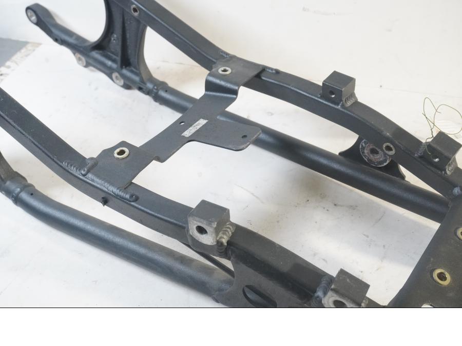 Baksidan på Bakram från en Triumph Tiger -2007 motorcykel.