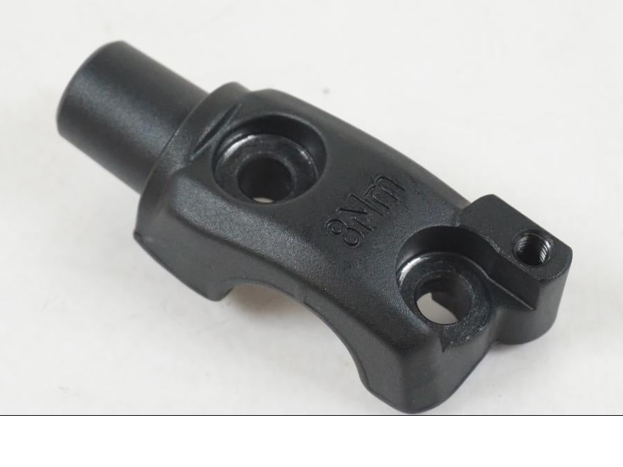 Framsidan på Bromshuvudcylinder från en BMW R 1250 GS -2021 motorcykel.