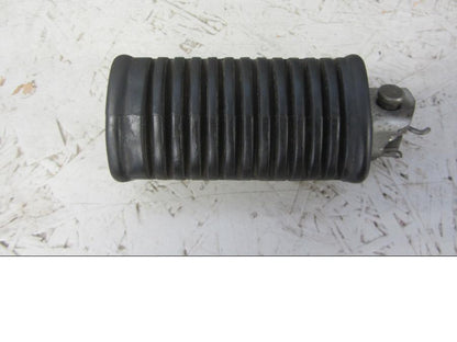 Framsidan på Fotpinne från en Suzuki GSX 400 -1984 motorcykel.