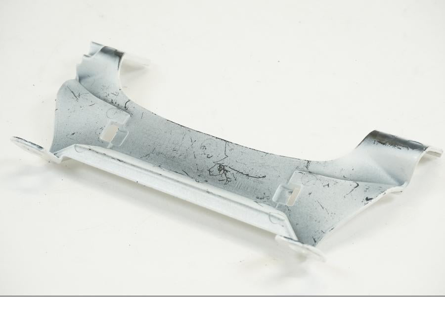 Höger sida på Plast från en Aprilia RSV 1000 -2008 motorcykel.