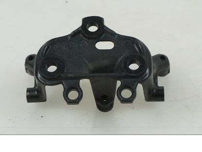 Framsidan på Styrdämparfäste från en Honda CBR 1000 -2005 motorcykel.