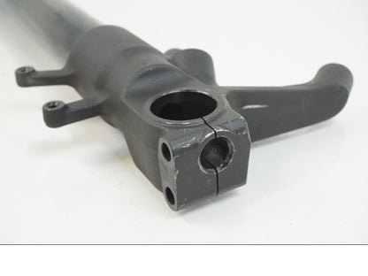 Baksidan på Gaffelben från en Suzuki GSX-R 1000 -2007 motorcykel.