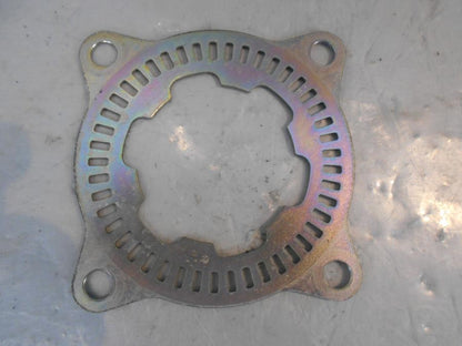 Baksidan på ABS krans från en Kawasaki Z 900 -2018 motorcykel.