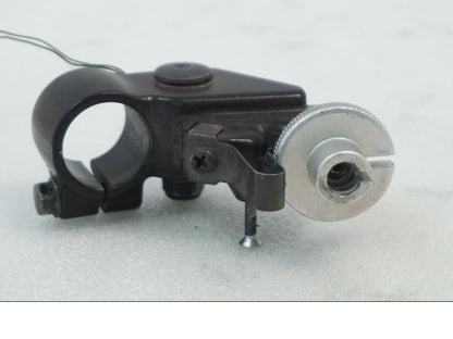 Vänster sida på Kopplingsklo från en Aprilia RSV 1000 -2010 motorcykel.