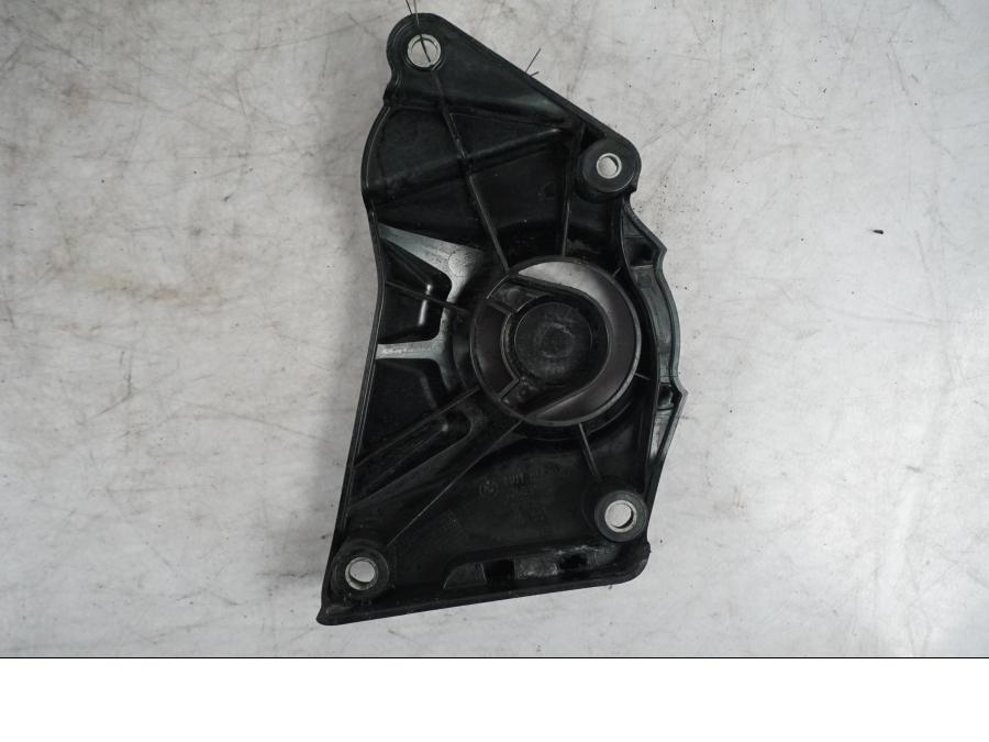 Framsidan på Drevkåpa från en BMW S 1000 XR -2019 motorcykel.