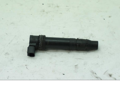 Höger sida på Tändspole från en Kawasaki ZX-6R -2004 motorcykel.