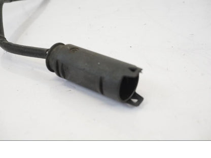 Vänster sida på Lambdasond från en BMW R 1150 RS -2003 motorcykel.