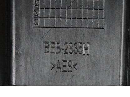 Snett uppifrån på Kåpor från en Yamaha YZF R7 -2023 motorcykel.