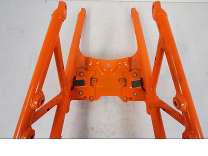 Extrabild2 på Bakram från en KTM 125 Duke -2017 motorcykel.