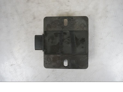 Snett nerifrån på Likriktare från en Kawasaki Versys 650 -2014 motorcykel.