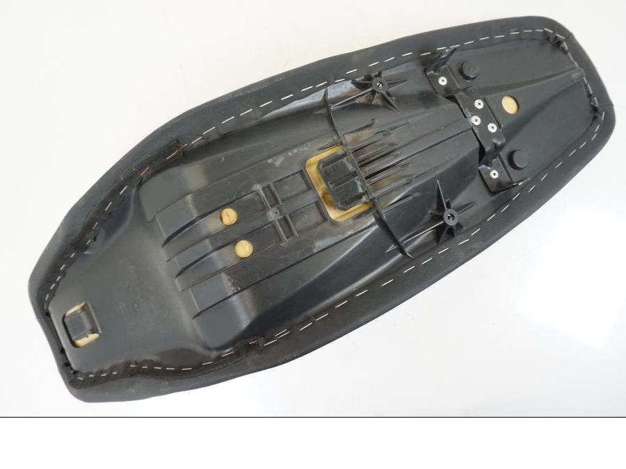 Extrabild1 på Sadel från en Yamaha WR 125 -2011 motorcykel.