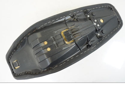 Extrabild1 på Sadel från en Yamaha WR 125 -2011 motorcykel.