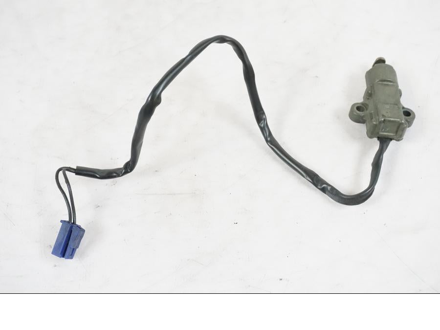 Framsidan på Sidostödsbrytare från en Yamaha XVS 1100 -2004 motorcykel.