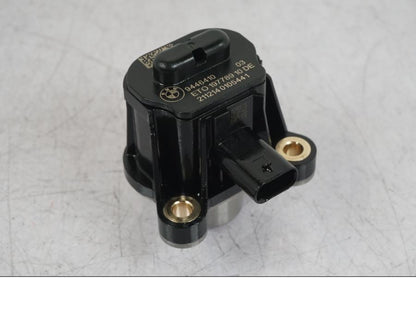 Baksidan på Solenoid från en BMW R 1250 GS -2023 motorcykel.