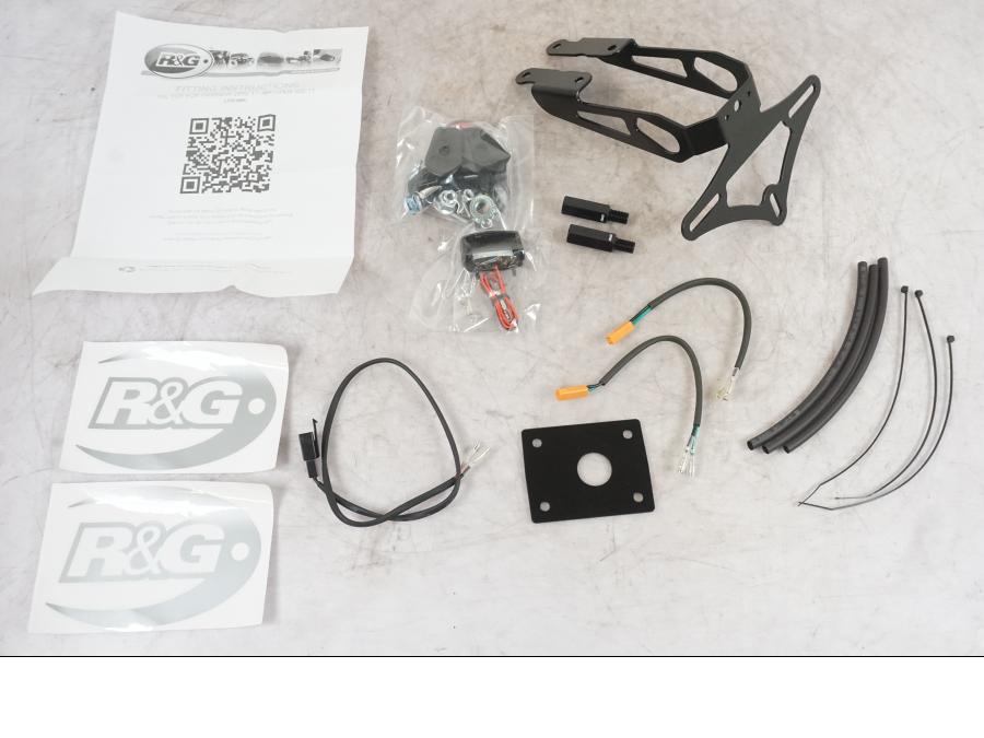 Framsidan på Skylthållare från en Kawasaki Z650 -2017 motorcykel.