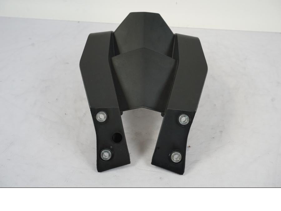 Vänster sida på Skylthållare från en KTM 1290 Super Duke -2019 motorcykel.